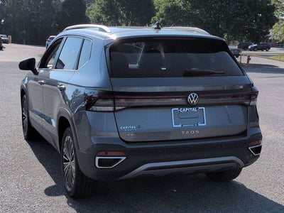 2025 Volkswagen Taos 1.5T SE