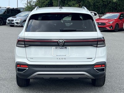 2025 Volkswagen Taos 1.5T SE