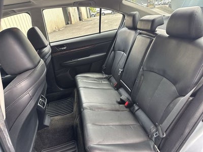 2013 Subaru Legacy 2.5i Limited