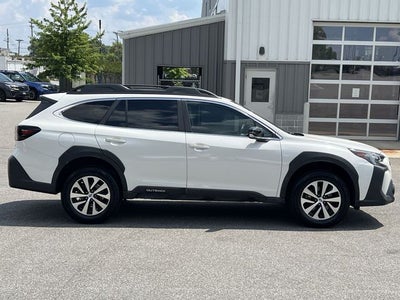 2023 Subaru Outback Premium