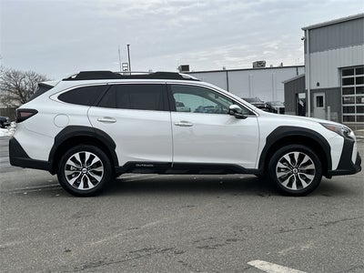 2025 Subaru Outback Touring XT