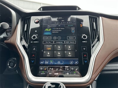 2025 Subaru Outback Touring XT