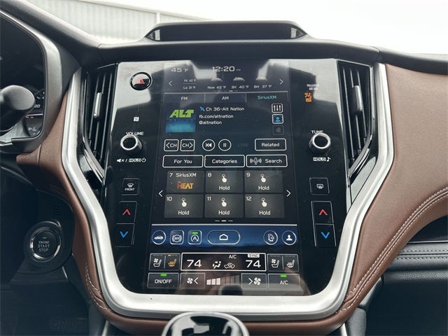 2025 Subaru Outback Touring XT