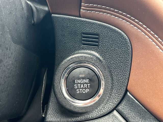 2022 Subaru Outback Touring XT