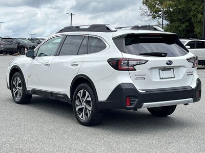 2022 Subaru Outback Touring XT