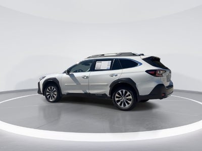 2025 Subaru Outback Touring XT