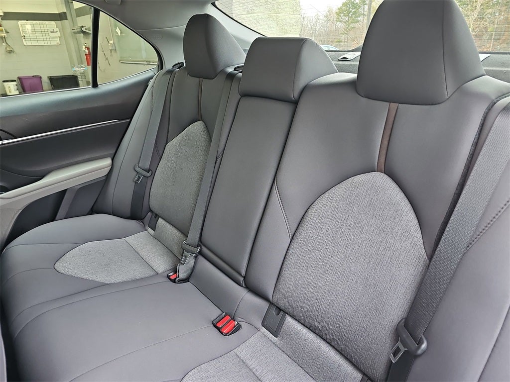 2020 Toyota Camry Hybrid LE