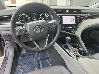 2020 Toyota Camry Hybrid LE