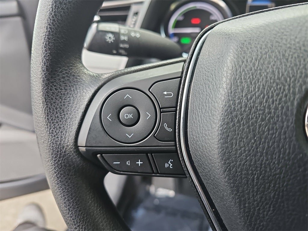 2020 Toyota Camry Hybrid LE