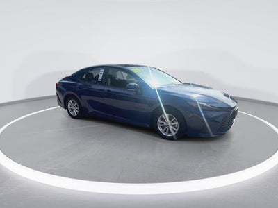 2025 Toyota Camry SE HYBRID
