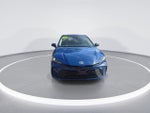 2025 Toyota Camry SE HYBRID