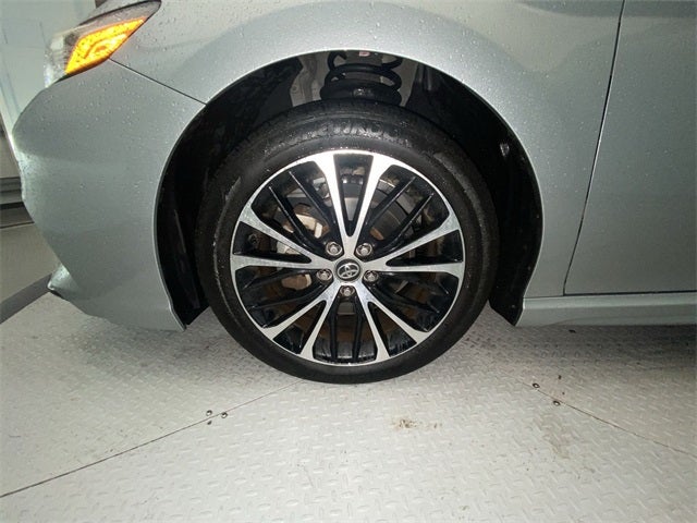 2020 Toyota Camry SE Nightshade