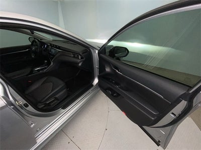 2020 Toyota Camry SE Nightshade