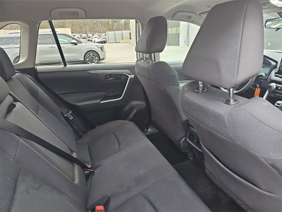 2023 Toyota RAV4 Hybrid LE