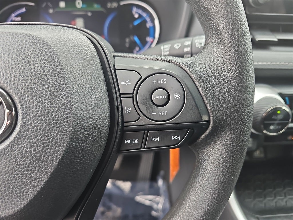 2023 Toyota RAV4 Hybrid LE