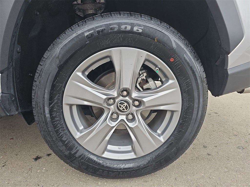 2023 Toyota RAV4 Hybrid LE