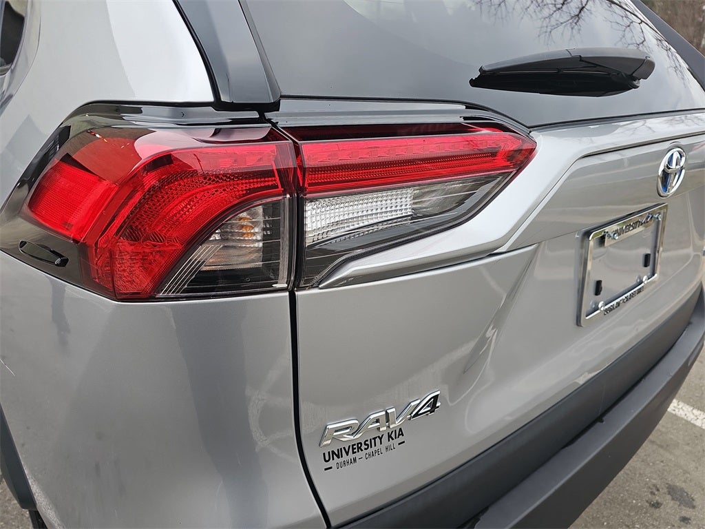 2023 Toyota RAV4 Hybrid LE