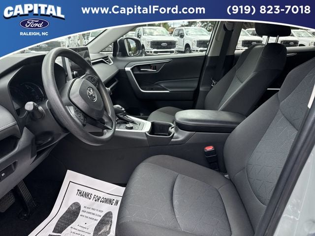 2023 Toyota RAV4 Hybrid XLE