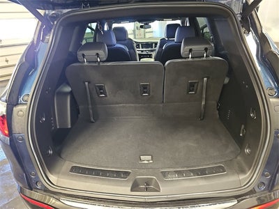 2022 Buick Enclave Essence