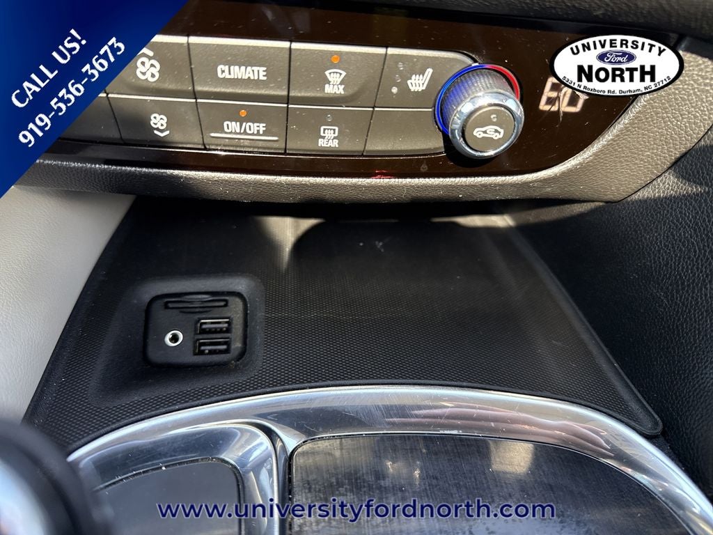 2021 Buick Enclave Essence