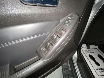 2010 Hummer H3T Luxury