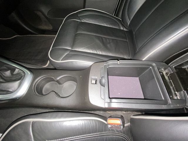 2010 Hummer H3T Luxury