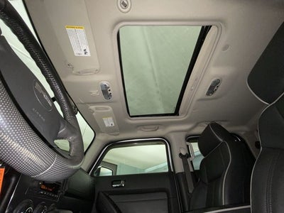 2010 Hummer H3T Luxury