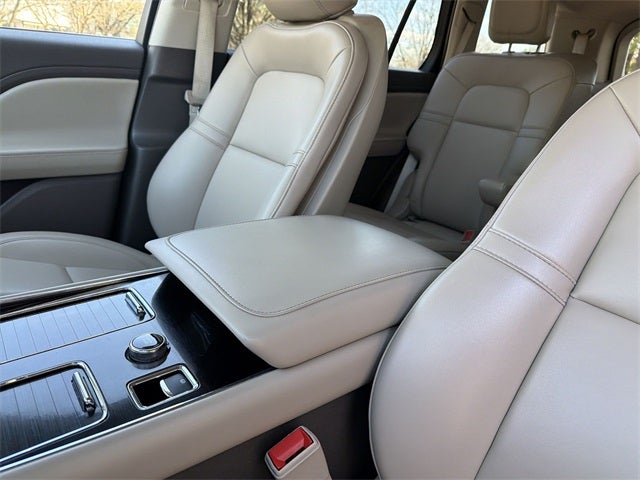 2023 Lincoln Aviator Standard