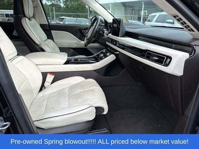 2022 Lincoln Aviator Black Label