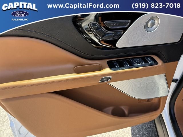 2024 Lincoln Aviator Black Label