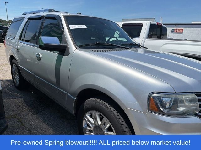 2016 Lincoln Navigator Select