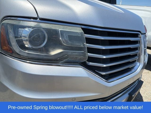 2016 Lincoln Navigator Select