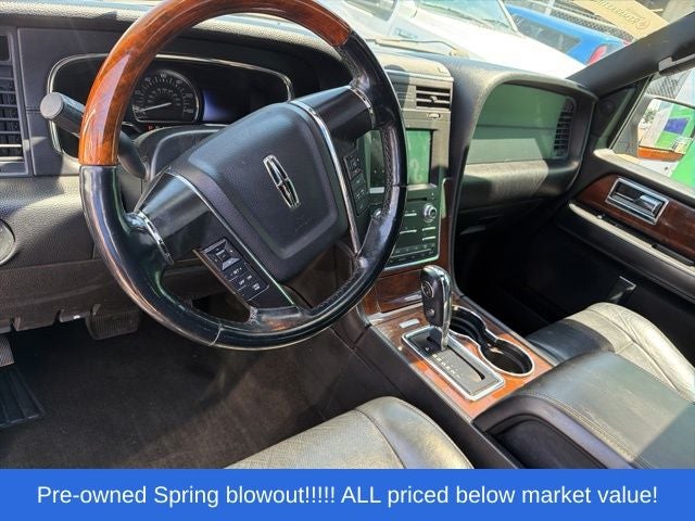 2016 Lincoln Navigator Select