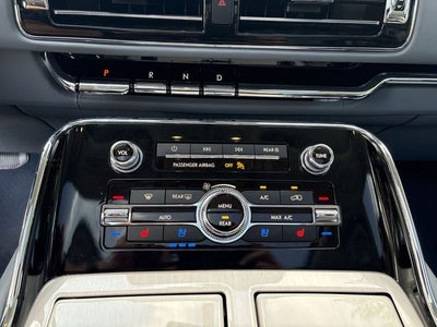 2024 Lincoln Navigator Black Label