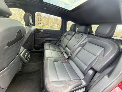 2024 Lincoln Nautilus Reserve