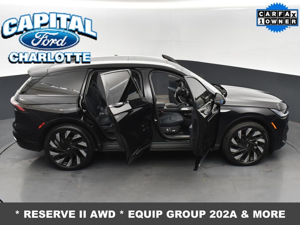 2024 Lincoln Nautilus Reserve