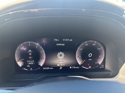 2023 INFINITI QX60 LUXE