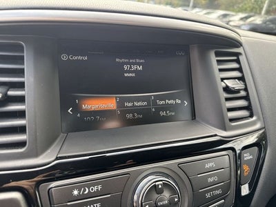 2020 Nissan Pathfinder S