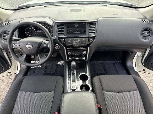 2020 Nissan Pathfinder S