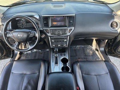 2020 Nissan Pathfinder SL