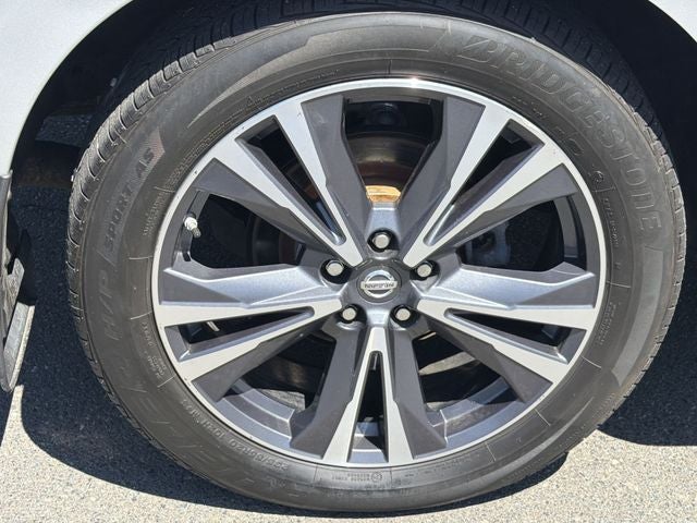 2018 Nissan Pathfinder Platinum