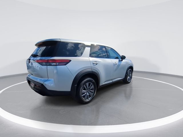 2025 Nissan Pathfinder S