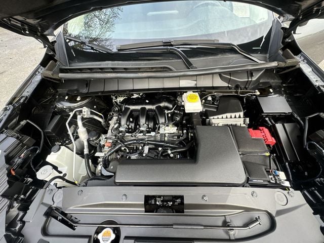 2024 Nissan Pathfinder S