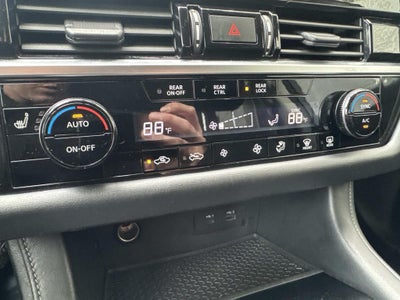 2023 Nissan Pathfinder SV