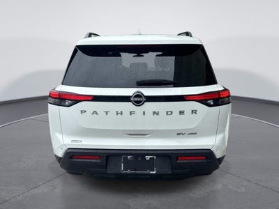2023 Nissan Pathfinder SV