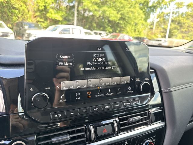 2024 Nissan Pathfinder Platinum