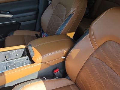 2024 Nissan Pathfinder Platinum