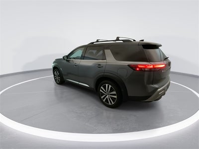 2022 Nissan Pathfinder Platinum