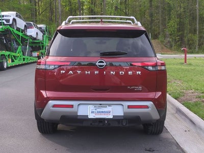 2023 Nissan Pathfinder Platinum
