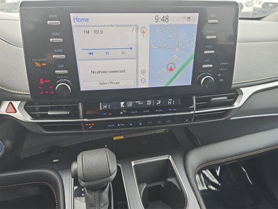 2023 Toyota Sienna Woodland Edition 7 Passenger